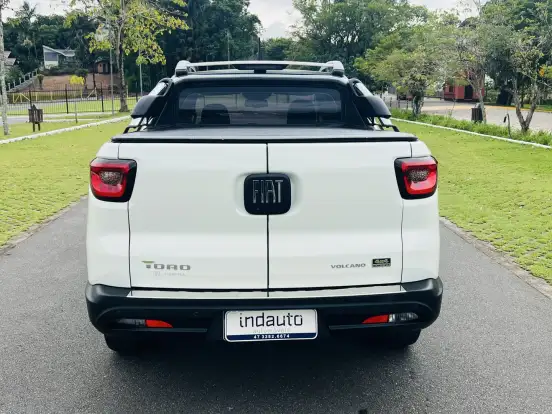 FIAT-TORO-2.0 16V TURBO DIESEL VOLCANO 4WD AT9 FIAT-TORO-2022
