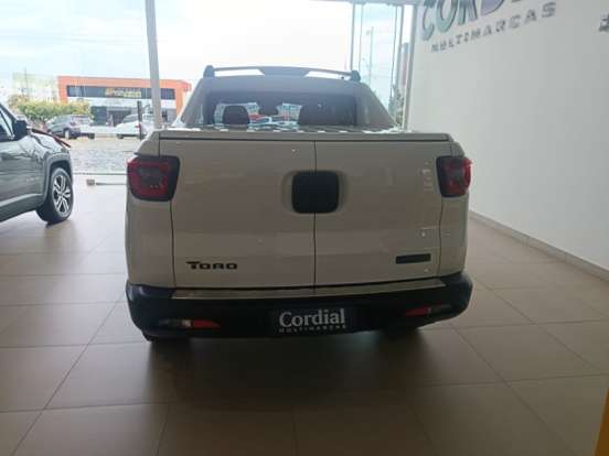 FIAT-TORO-2020