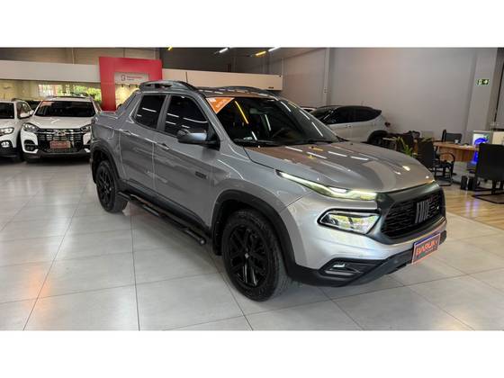FIAT TORO 2.0 16V TURBO DIESEL ULTRA 4WD AT9
