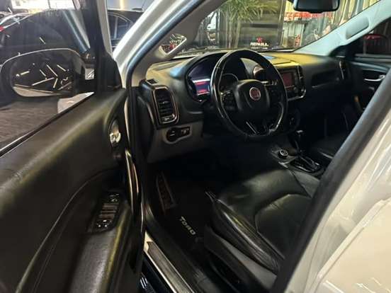 FIAT-TORO-2.0 16V TURBO DIESEL VOLCANO 4WD AT9 FIAT-TORO-2018
