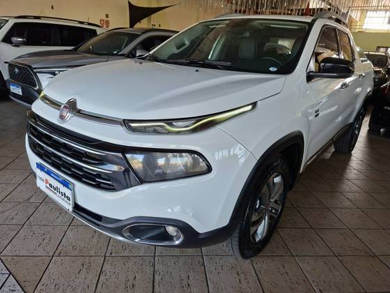 FIAT TORO 2.0 16V TURBO DIESEL VOLCANO 4WD AT9