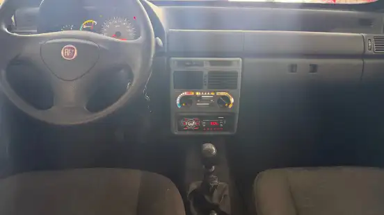 FIAT-UNO-2010