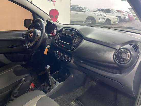 FIAT-UNO-1.0 EVO WAY 8V FLEX 4P MANUAL FIAT-UNO-2015