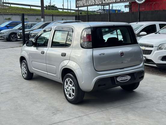 FIAT-UNO-2020