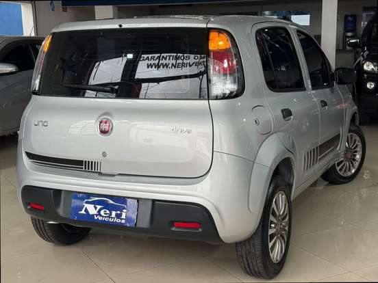 FIAT-UNO-1.0 FIREFLY FLEX DRIVE 4P MANUAL FIAT-UNO-2017