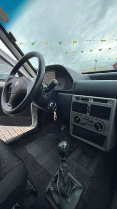 FIAT-UNO-1.0 MPI MILLE FIRE ECONOMY 8V FLEX 4P MANUAL FIAT-UNO-2013