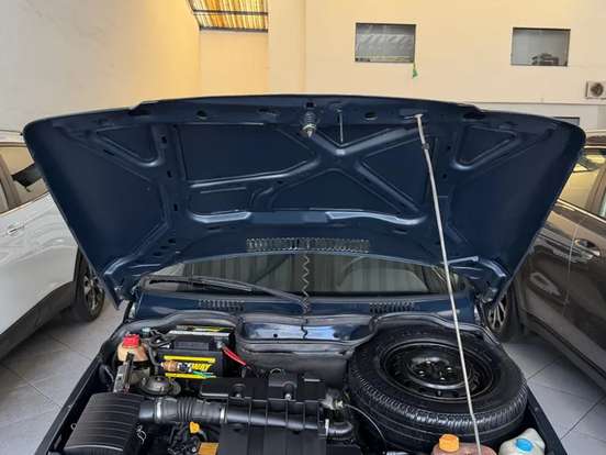 FIAT-UNO-1.0 MPI MILLE FIRE ECONOMY 8V FLEX 4P MANUAL FIAT-UNO-2010