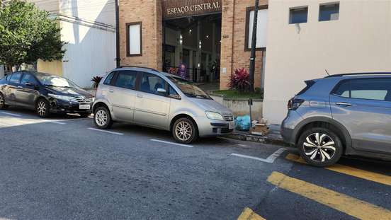 FIAT-IDEA-1.4 MPI FIRE ELX 8V FLEX 4P MANUAL FIAT-IDEA-2010