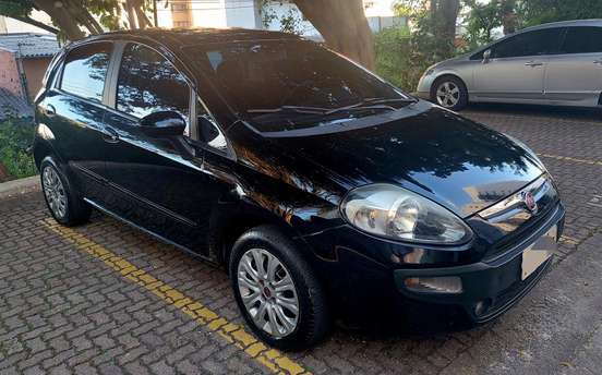 FIAT-PUNTO-2014