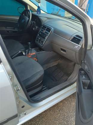FIAT-PUNTO-2008