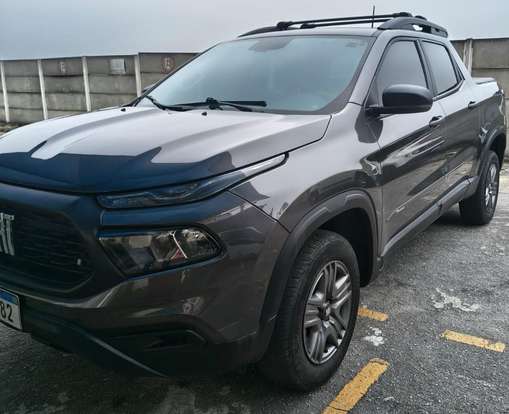 FIAT-TORO-2023