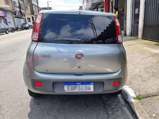 FIAT-UNO-1.0 EVO VIVACE 8V FLEX 4P MANUAL FIAT-UNO-2011