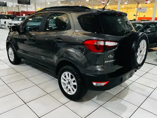 FORD-ECOSPORT-2021