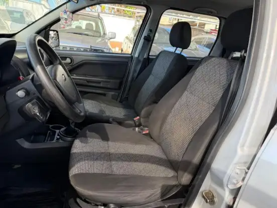 FORD-ECOSPORT-2010
