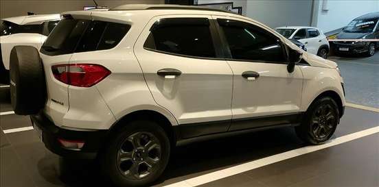 FORD-ECOSPORT-2017