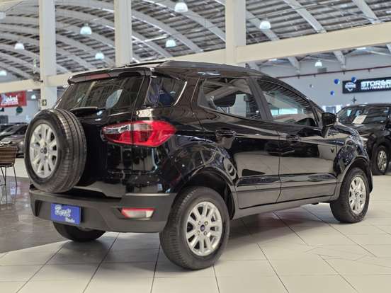 FORD-ECOSPORT-2020