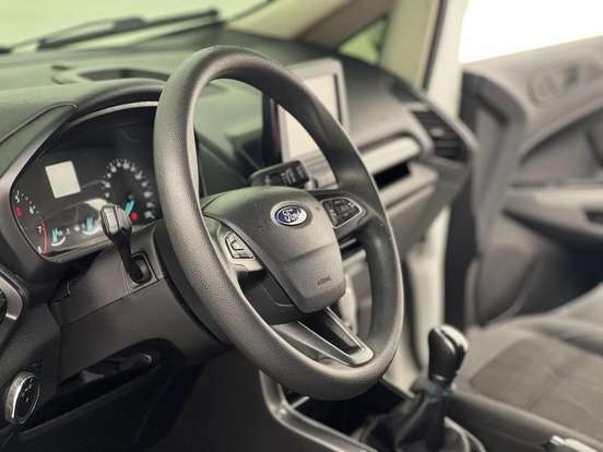 FORD-ECOSPORT-2020