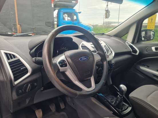 FORD-ECOSPORT-2013