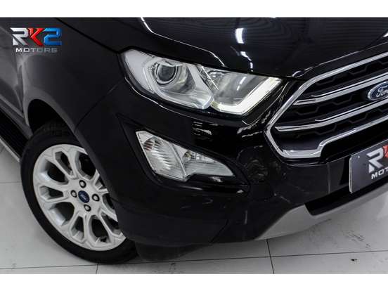 FORD-ECOSPORT-2018