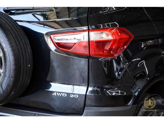 FORD-ECOSPORT-2012