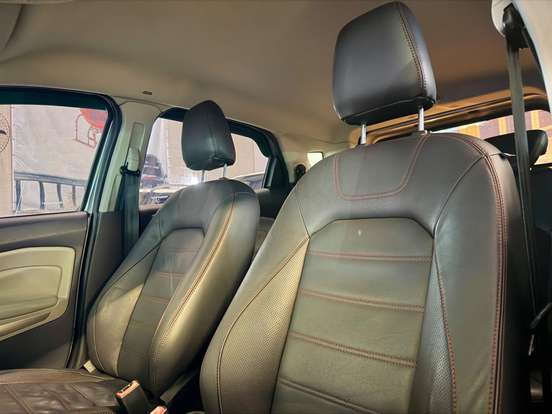 FORD-ECOSPORT-2014