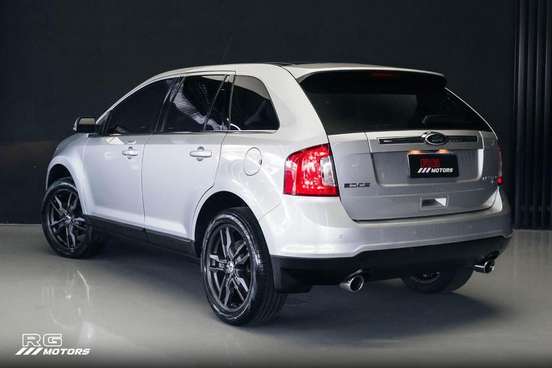 FORD-EDGE-2012
