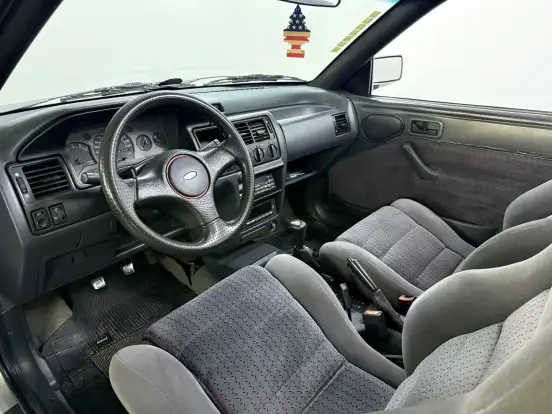FORD-ESCORT-1993