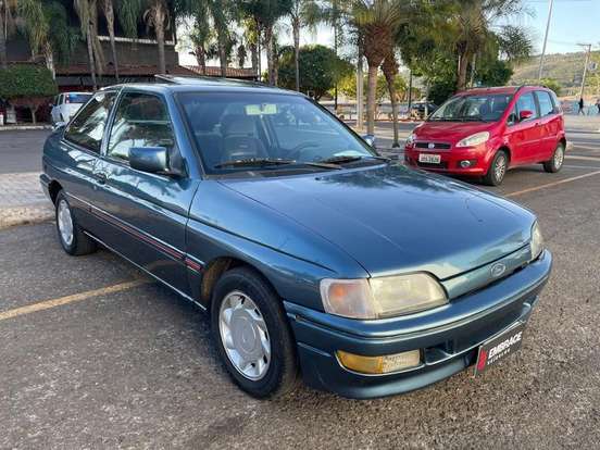 FORD-ESCORT-1994