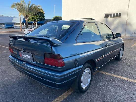 FORD-ESCORT-2.0 I XR3 8V GASOLINA 2P MANUAL FORD-ESCORT-1994