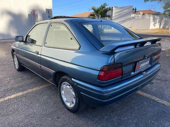 FORD-ESCORT-1994