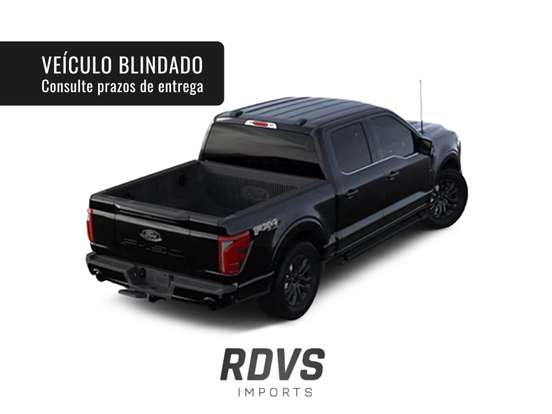 FORD-F-150-5.0 V8 GASOLINA CD LARIAT BLACK FX4 AUTOMÁTICO FORD-F-150-2025