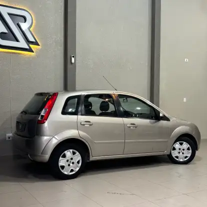 FORD-FIESTA-2009