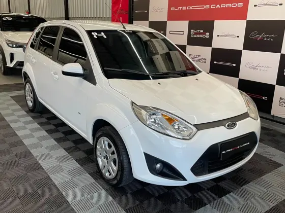 FORD FIESTA 1.6 ROCAM HATCH 8V FLEX 4P MANUAL