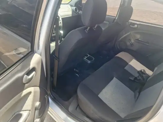 FORD-FIESTA-2014