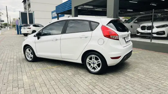 FORD-FIESTA-2018