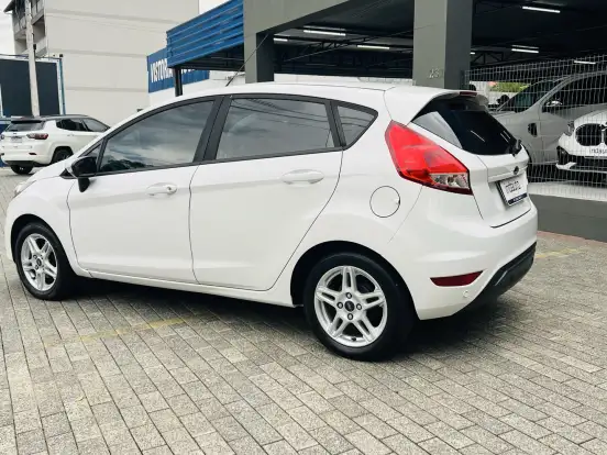 FORD-FIESTA-1.6 TI-VCT FLEX SEL MANUAL FORD-FIESTA-2018