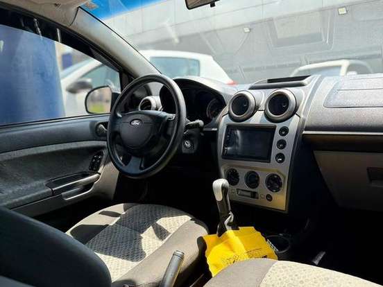 FORD-FIESTA-1.0 ROCAM HATCH 8V FLEX 4P MANUAL FORD-FIESTA-2014