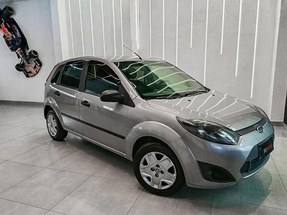 FORD FIESTA 1.0 ROCAM HATCH 8V FLEX 4P MANUAL