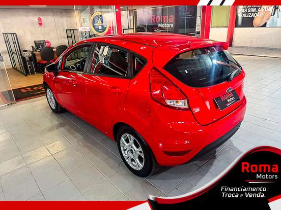 FORD-FIESTA-2014