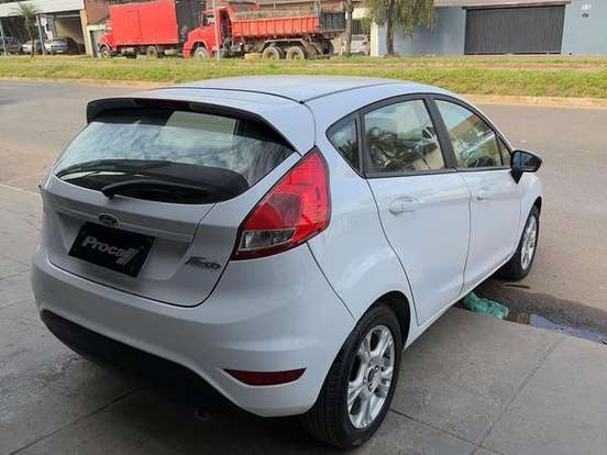 FORD-FIESTA-1.5 SE HATCH 16V FLEX 4P MANUAL FORD-FIESTA-2014