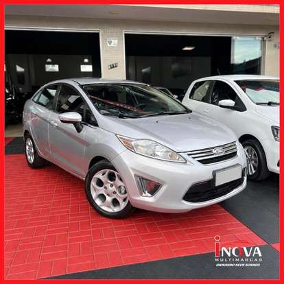 FORD-FIESTA-2012