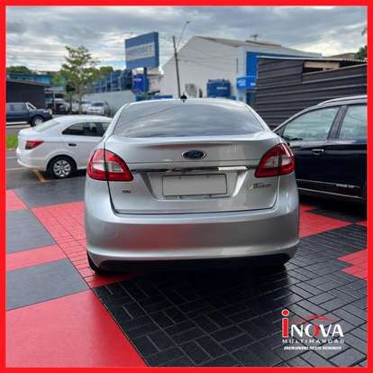 FORD-FIESTA-2012