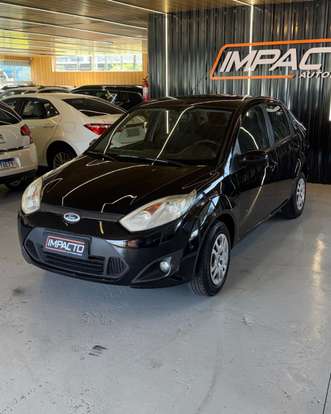 FORD-FIESTA-2013