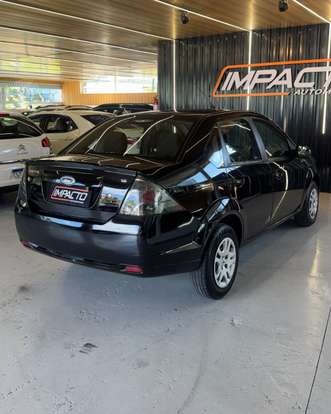 FORD-FIESTA-2013