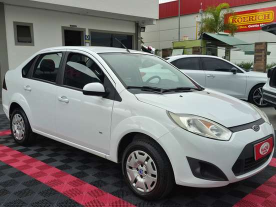 FORD-FIESTA-1.6 SE SEDAN 16V FLEX 4P MANUAL FORD-FIESTA-2013