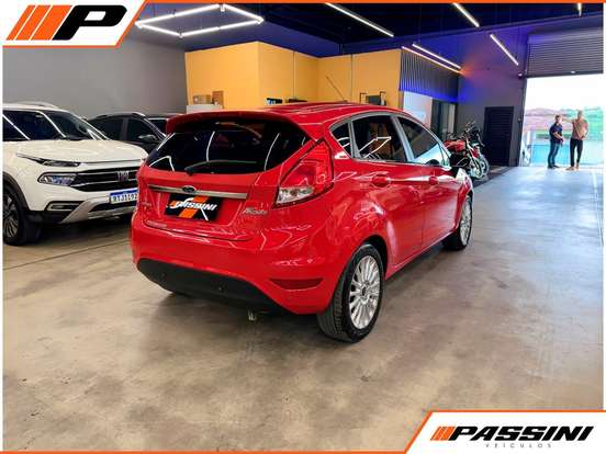 FORD-FIESTA-1.6 TITANIUM HATCH 16V FLEX 4P AUTOMÁTICO FORD-FIESTA-2014