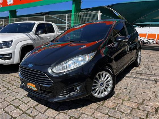 FORD FIESTA 1.6 TITANIUM HATCH 16V FLEX 4P POWERSHIFT