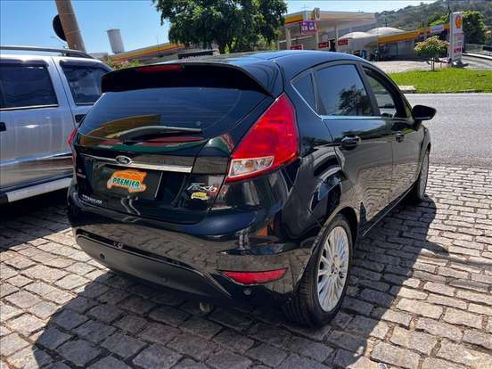 FORD-FIESTA-2014