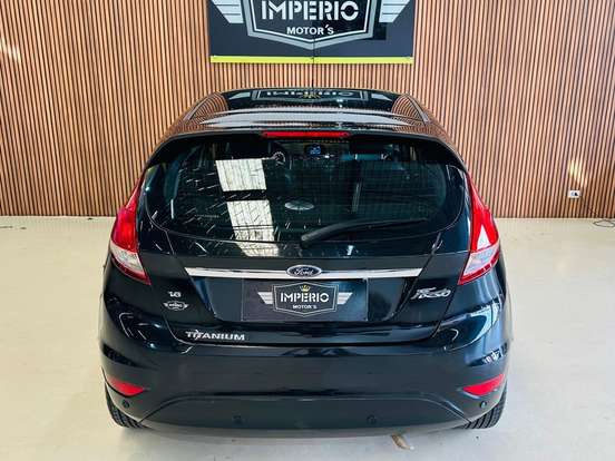 FORD-FIESTA-1.6 TITANIUM HATCH 16V FLEX 4P POWERSHIFT FORD-FIESTA-2016