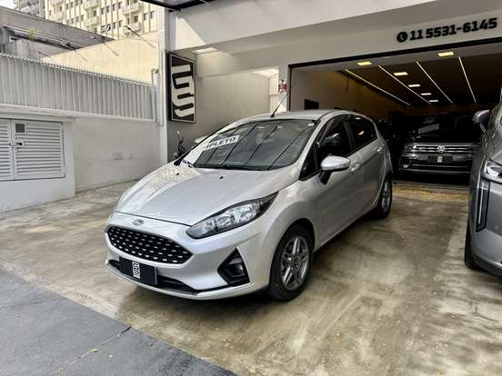 FORD-FIESTA-2018